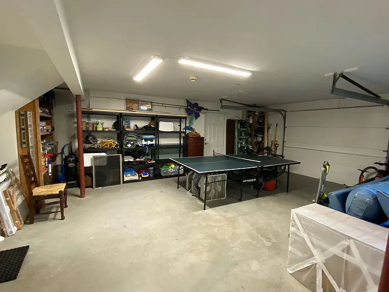 Ping pong table in the ground floor