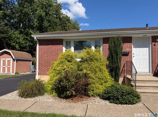 6 Prior Ave, Plainville, CT 06062