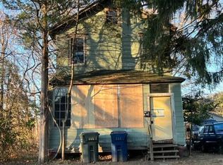 341 Laird St, Oakhurst, NJ 07755