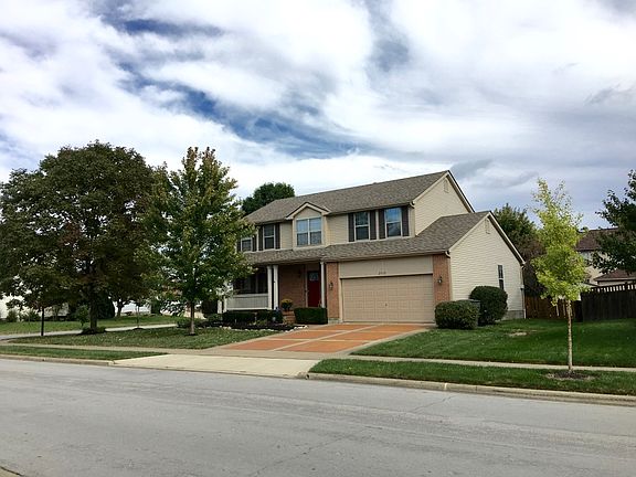 3rd image of 2532 Mesa Dr