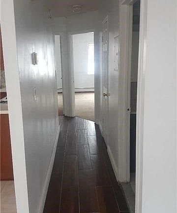 2nd image of 15607 107th Ave