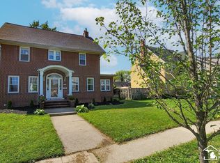 447 Borgess Ave, Monroe, MI 48162