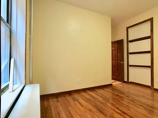 Rented by Sovereign Associates | media 6