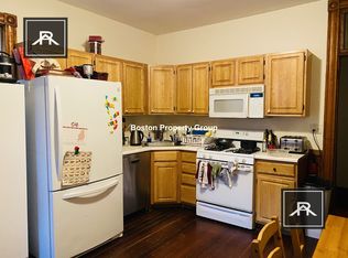 111 Calumet St #1, Roxbury Crossing, MA 02120