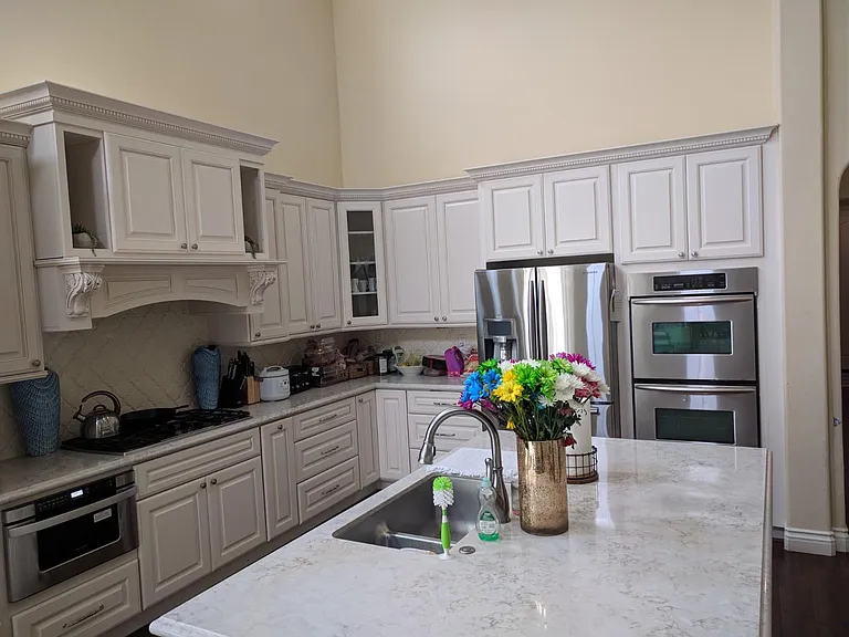 Livng Room/ Kitche