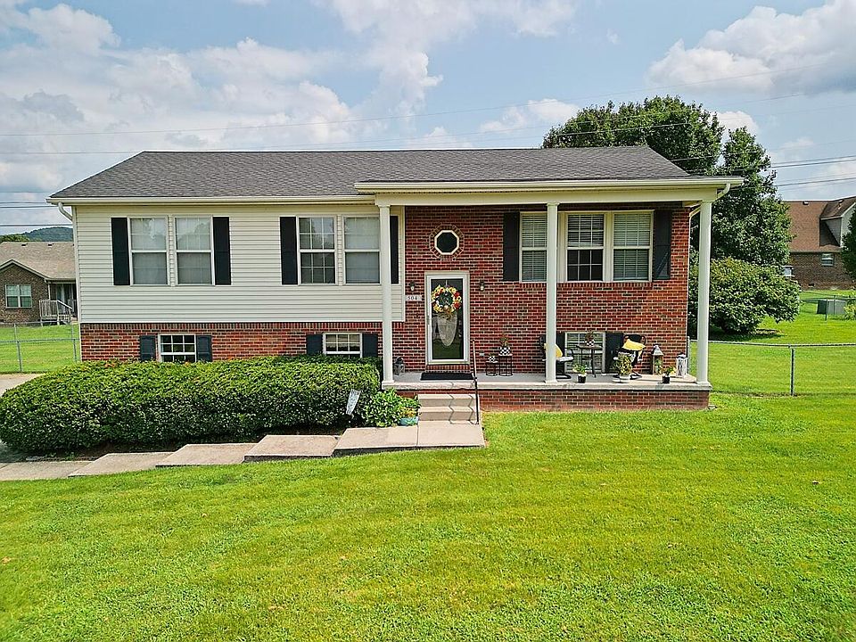 1st image of 504 Scenic View Cir
