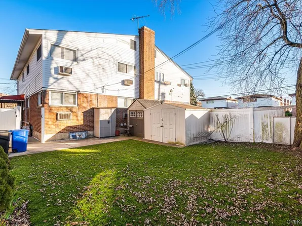 151-42 82nd Street image 22 of 24