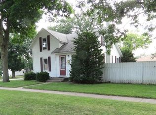 629 S Spring St, Geneseo, IL 61254