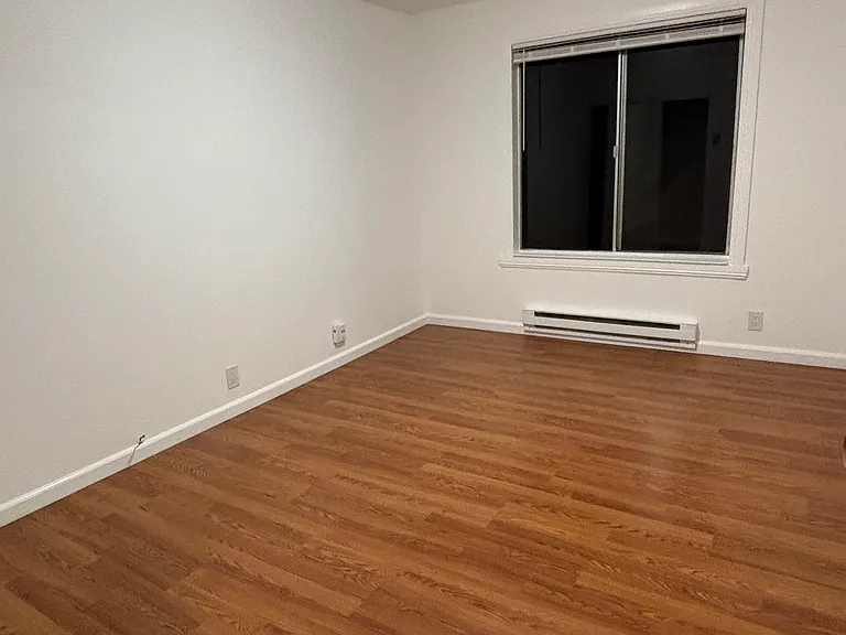 85 Kent Ct #21 — Photo 13