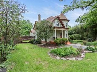 1010 Grant St, Herndon, VA 20170