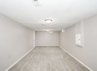 2416 S Saint Clair Ave, Wichita, KS 67217