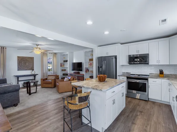 2427 Jenkins Rd, Chattanooga, TN 37421