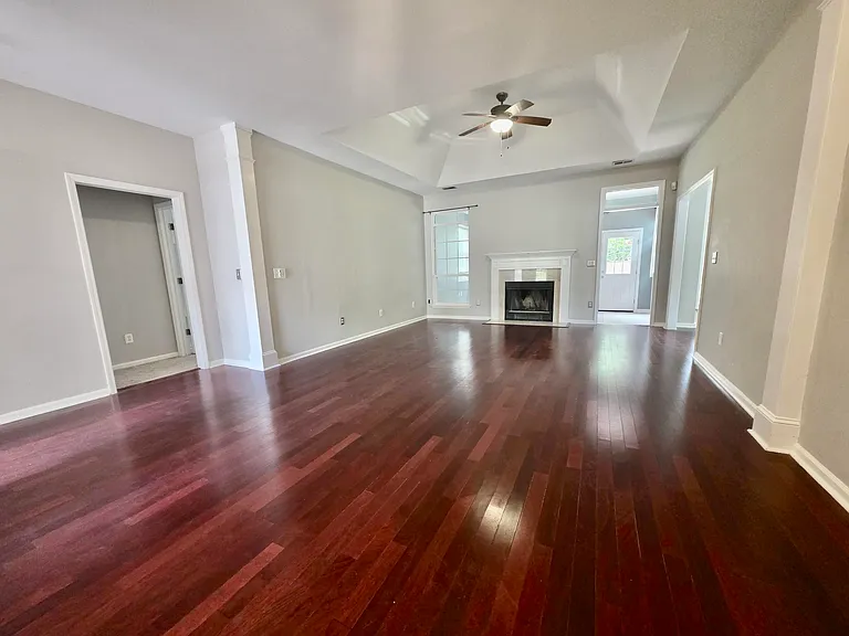 470 Cane Ct — Photo 3