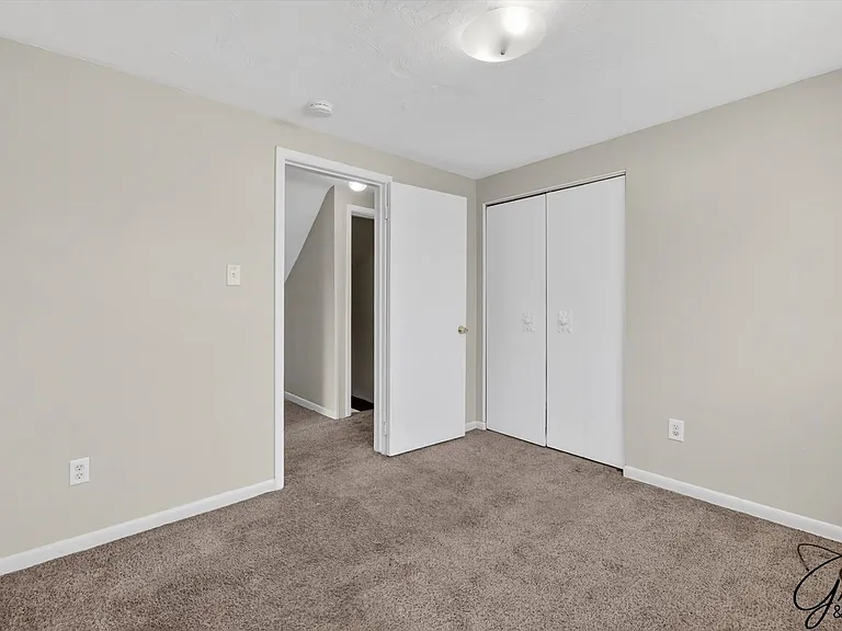 24408 Lambrecht Ave #2 — Photo 14