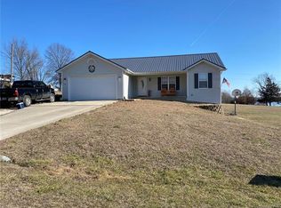 14 N Melody Dr, Leslie, MO 63056