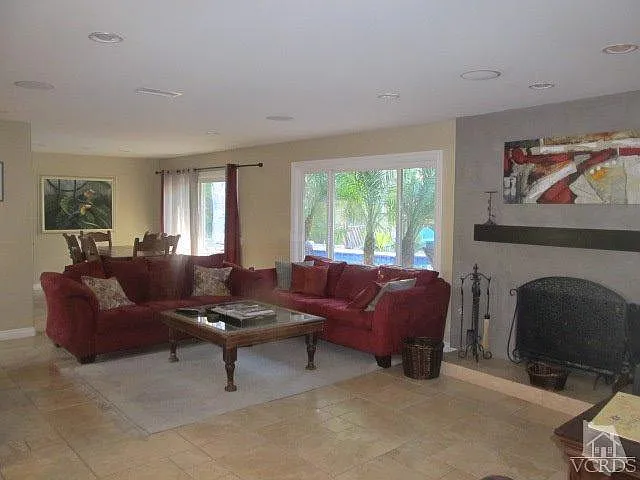 1891 Ramona Dr — Photo 8