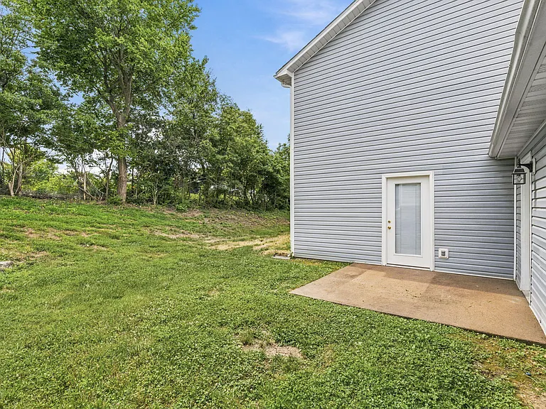 5004 Betty Jean Way — Photo 14