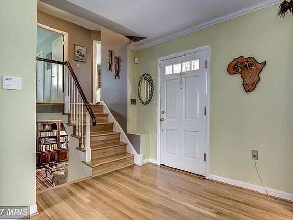 2nd image of 6743 Fern Ln