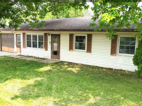 303 S Dewey St, Osceola, IA 50213