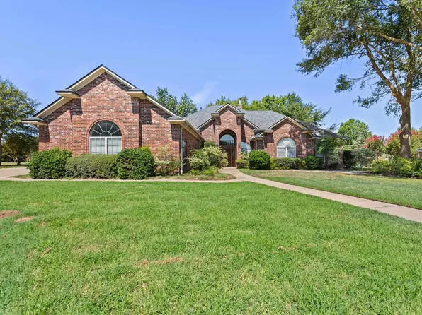 138 Cypress Point Cir, Hideaway, TX 75771