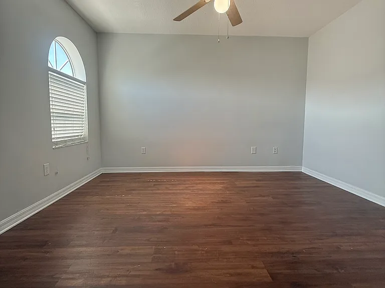 445 Bayou Village Dr — Photo 16