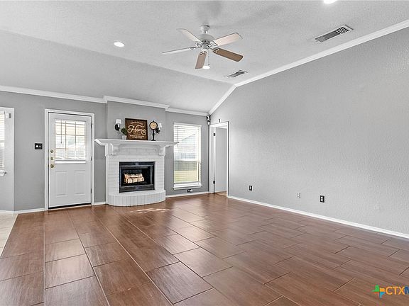 4th image of 3103 O'W Curry Dr