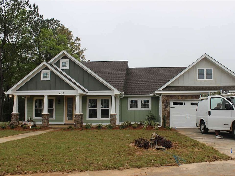 1st image of 2505 Lantana Ln