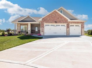 4520 Bruin Ln, Glen Carbon, IL