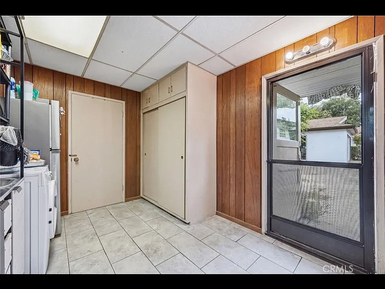 5554 Pal Mal Ave #B — Photo 2
