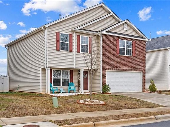 3rd image of 4009 Bobtail Ct