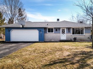 139 Klompen Ct, Neenah, WI 54956