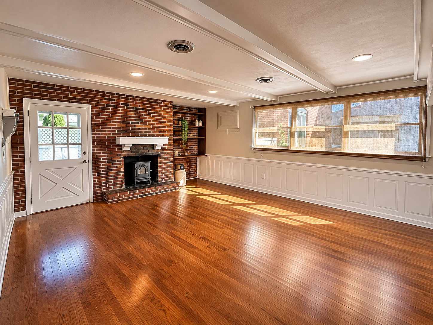 2 bed, 1.5 bath, 800 sqft, $1,850 — Photo 3