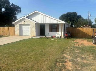 808 Buckboard Dr, De Leon, TX 76444