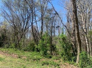 1781 Round Hill Cir, Kernersville, NC 27284