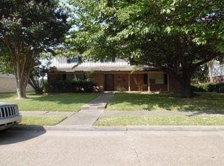 11256 Drummond Dr, Dallas, TX 75228