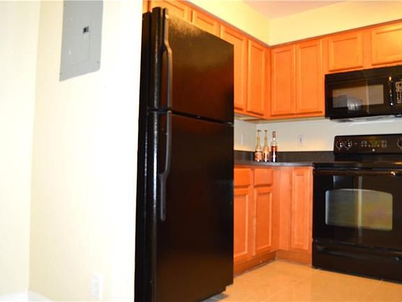 2nd image of 7630 NW Westwood Dr #304