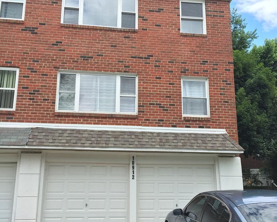 1st image of 10912 Nandina Ct #2FL