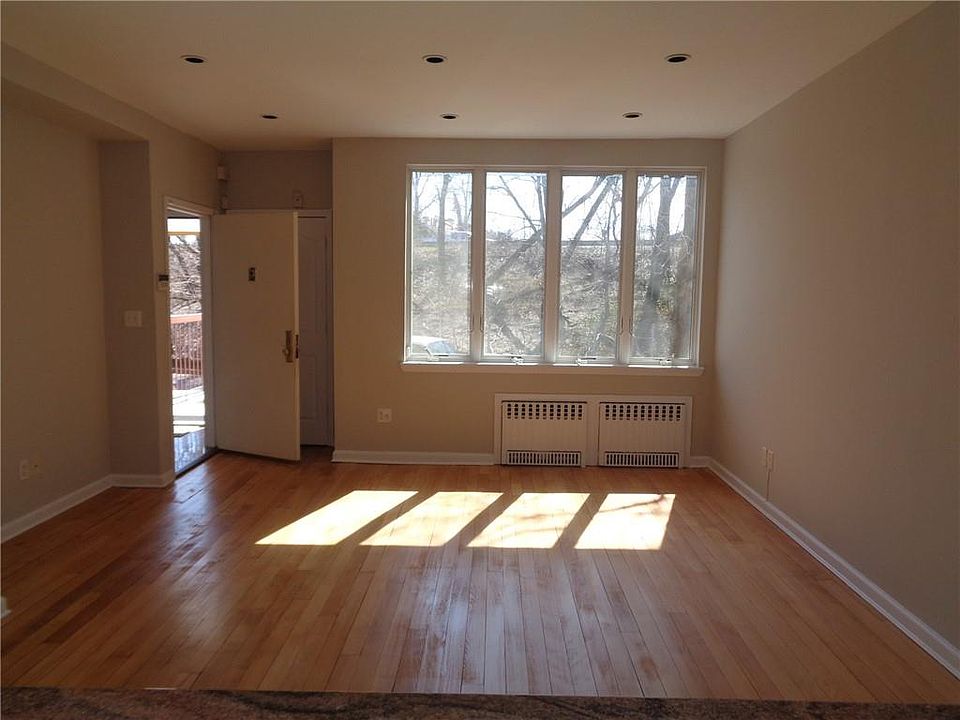 1st image of 1275 E 51st St #A4