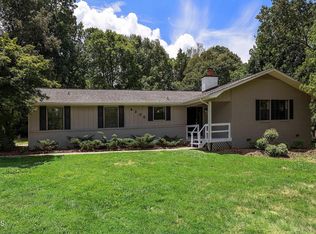 4206 Deer Run Dr, Knoxville, TN 37912