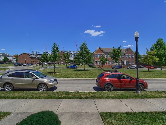 4th image of 1443 Laurel Park Dr