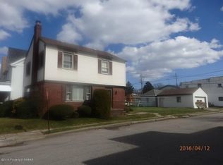 400 Thirwell Ave, Hazleton, PA 18201