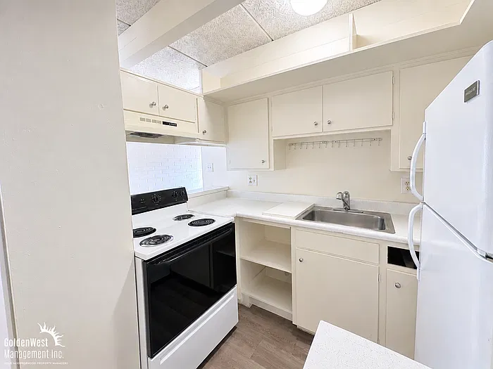 2 bed, 2.0 bath, 1000 sqft, $1,025 — Photo 3