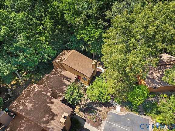 2nd image of 2319 Rocky Point Pkwy