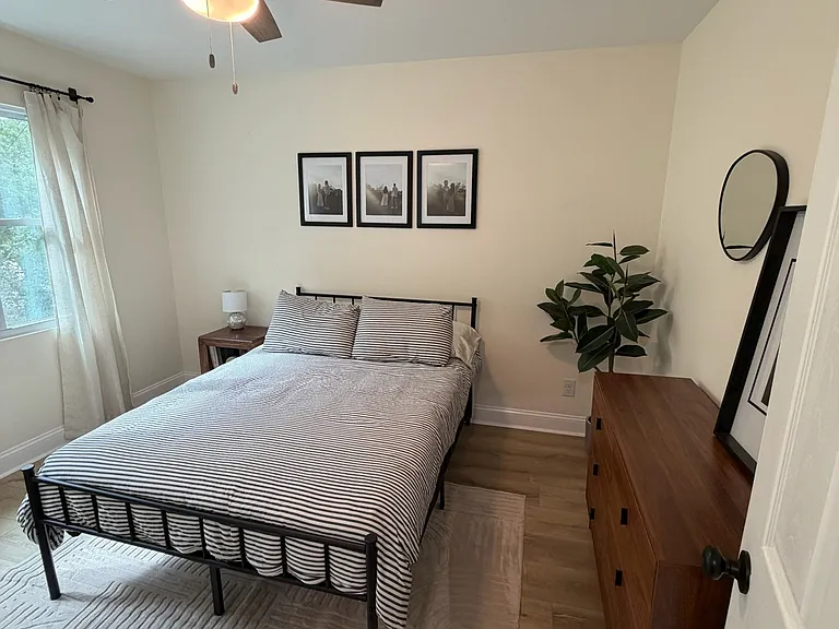 803 Churchill Dr — Photo 14