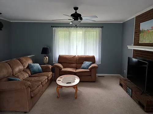 6413 Martin Cir Photo 1