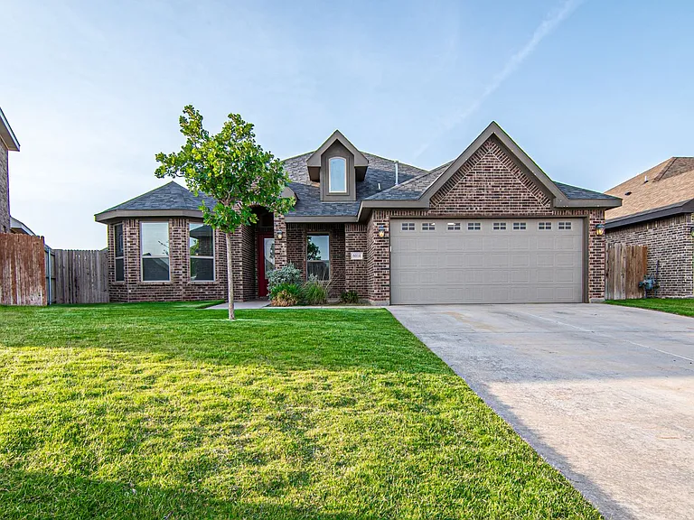 6014 Sunrise Way — Photo 1