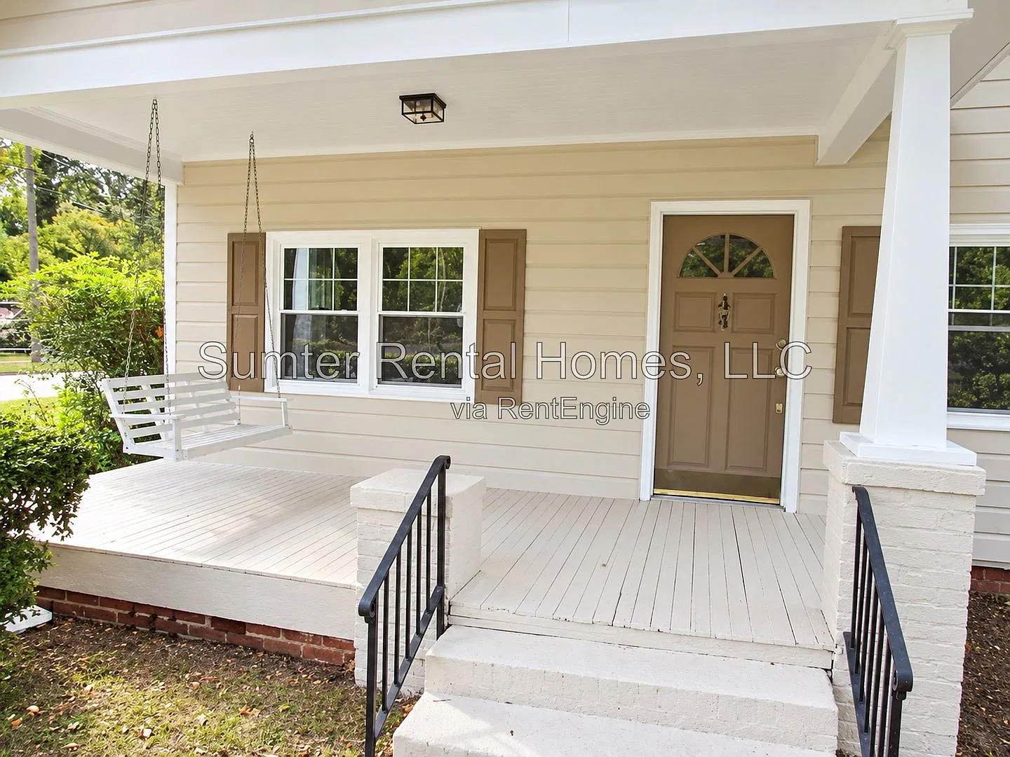 2 bed, 1.0 bath, 1096 sqft, $995 — Photo 3