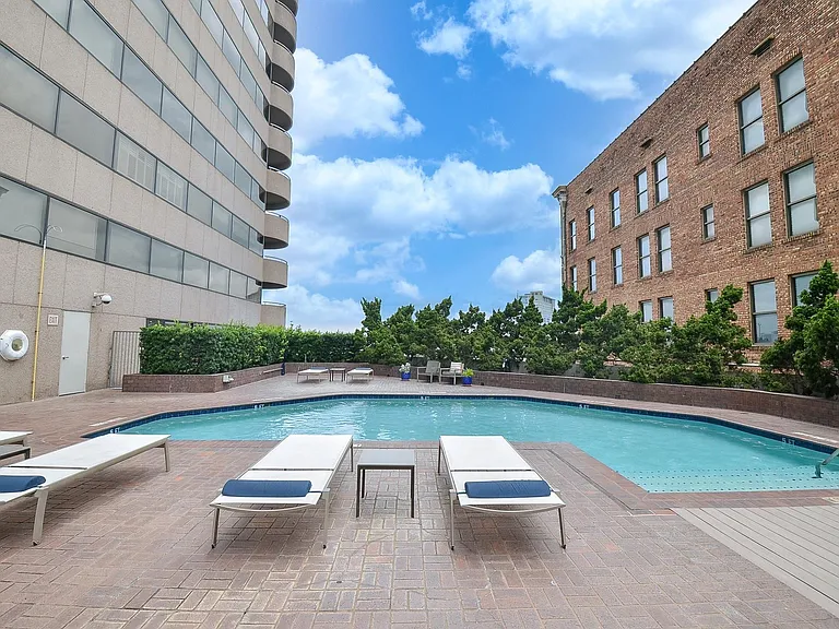 5000 Montrose Blvd #12B — Photo 33