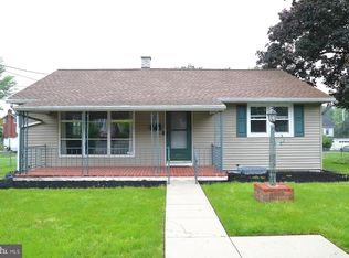 261 Lumber St, Mount Joy, PA 17552