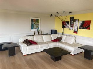 10155 114th St NW #602, Edmonton, AB